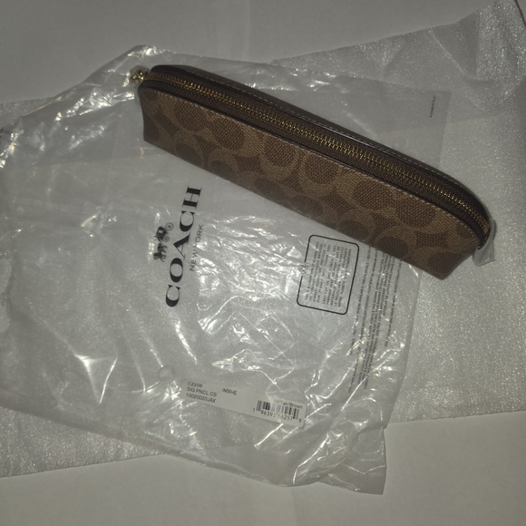 NWT Coach Brown Pencil Case - Picture 4 of 7